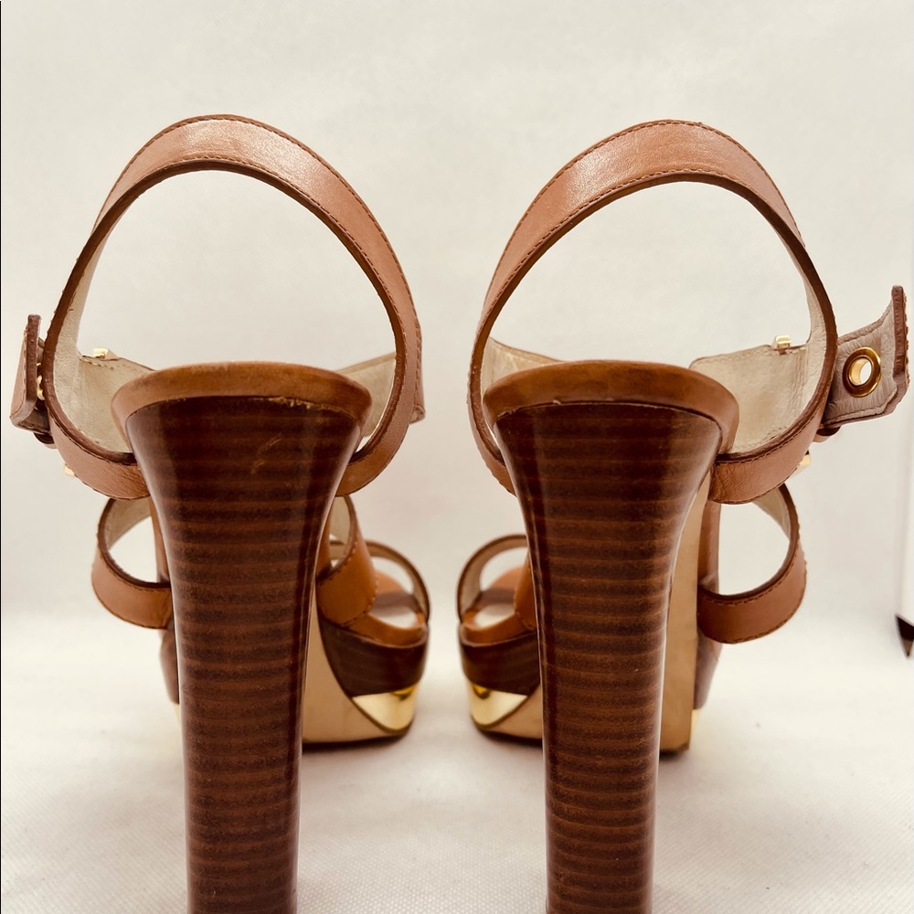 Michael Kors platform sandal 8.5 - Picture 5 of 9